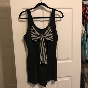Black bow romper